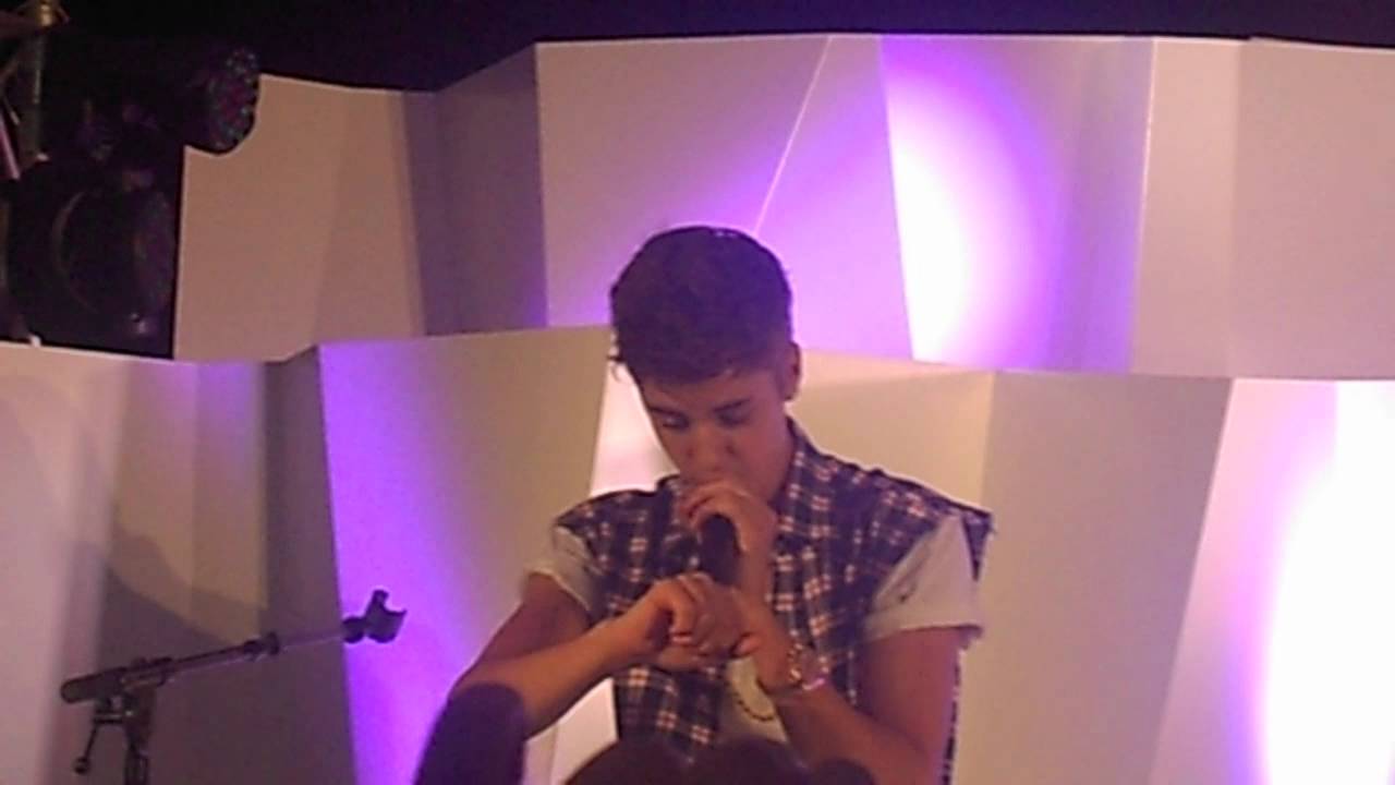 Justin Bieber - As Long As You Love Me - Auckland, NZ