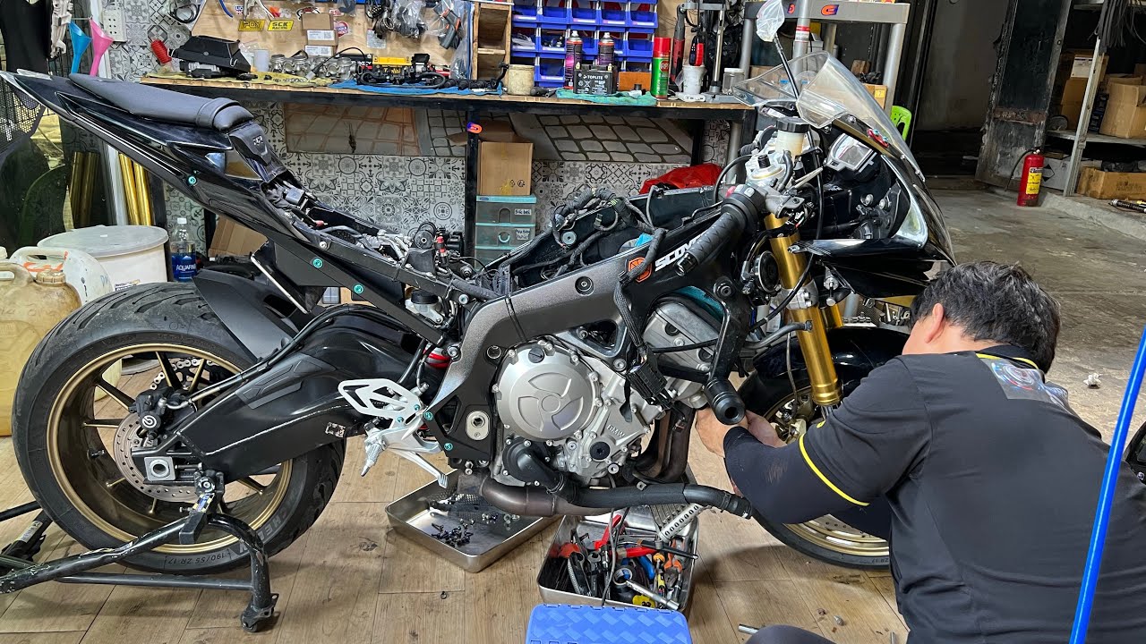 Bảo dưỡng Moto PKL có giống nhau không, BMW S1000RR bảo dưỡng hơn 1000km chạy ko đạt