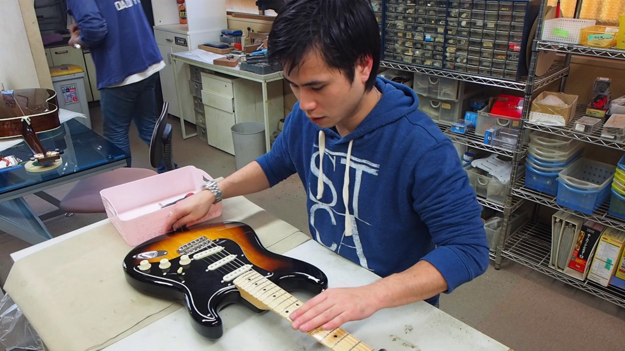 COMBAT GUITARSのコミュニケーションサービス｜RENTAL WORK SPACE VOL2