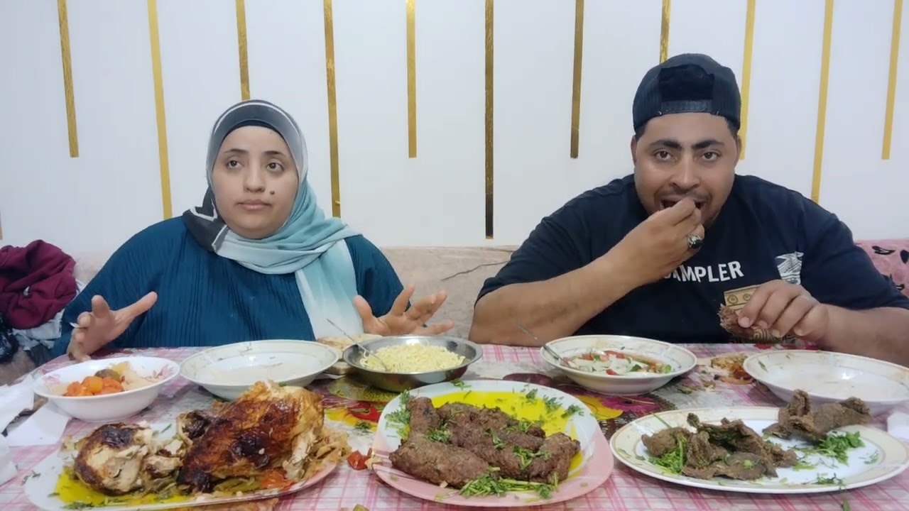 تحدي اكل على فرخه مشويه 2 كيلو وكيلو كفته اسياخ ونص كبده برده والسلطات هاني خلاص قرر هيحلق قرعه 😂