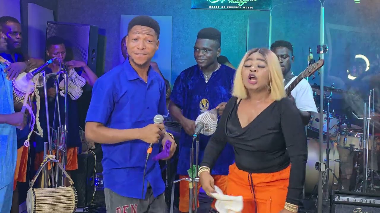 OYINLOMO DIAMOND online gig