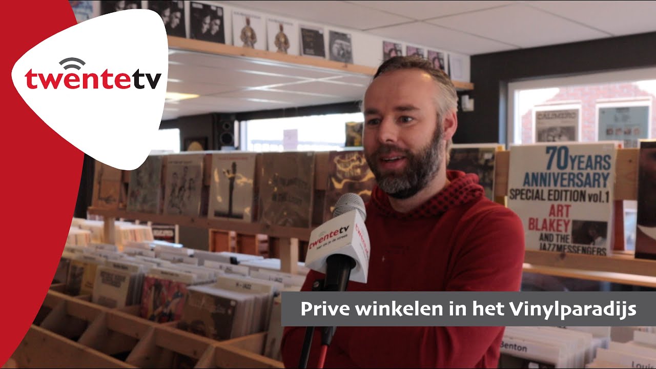 Op afspraak snuffelen door bakken vol vinyl bij het Vinyl paradijs - Twente TV