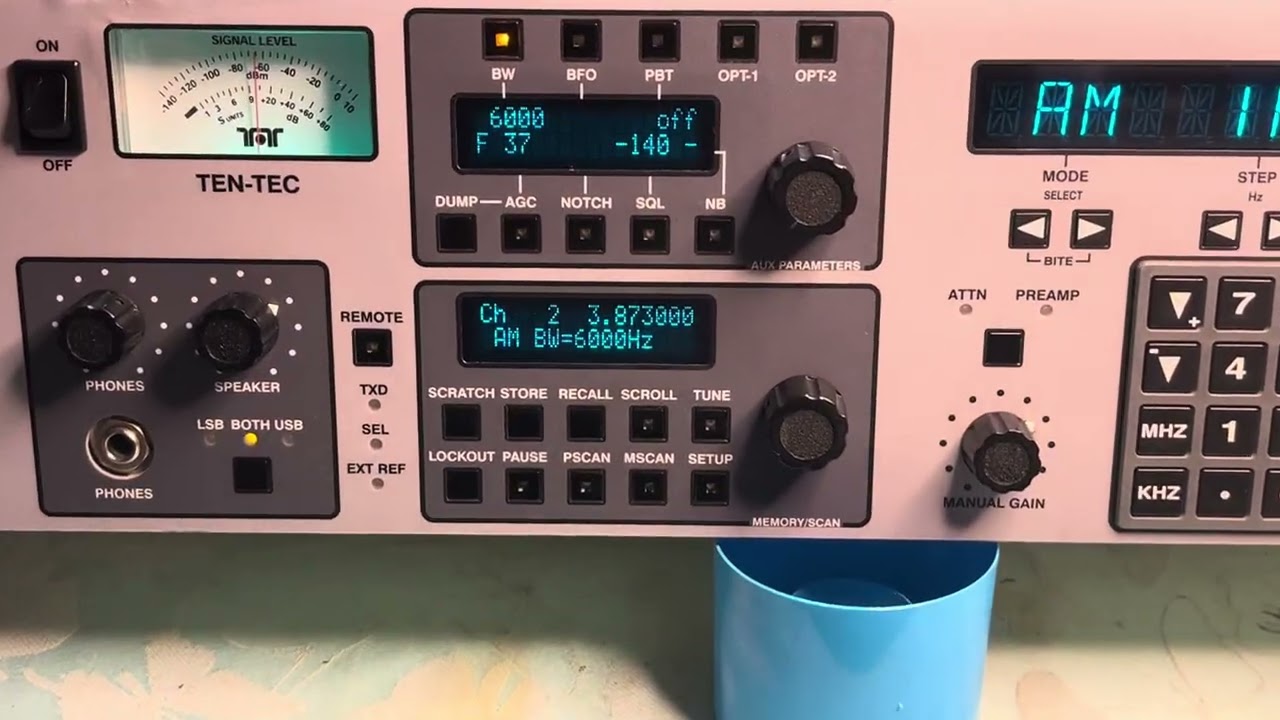 Ten Tec RX-340 on 3.873 AM 02/20/26 @ 10:25AM