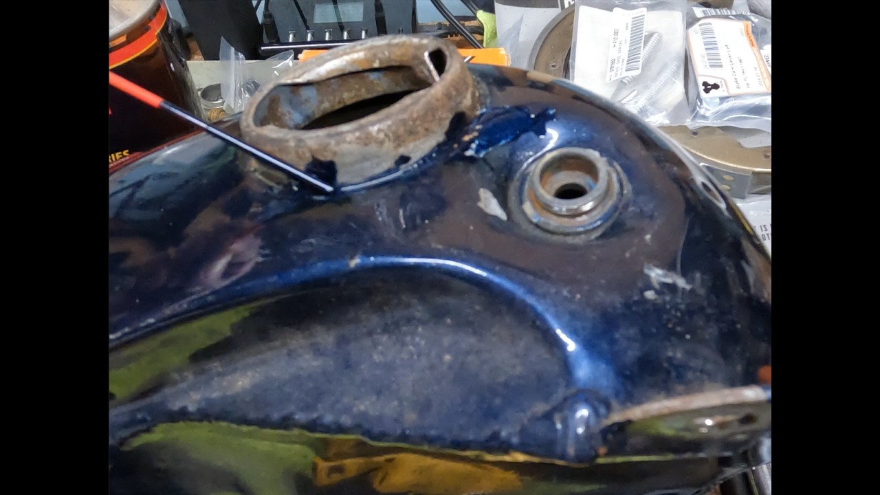 1960 Panhead - Fuel Tank Touch Up