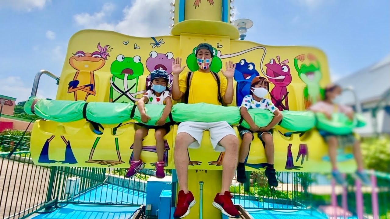 夏休みに遊園地を楽しむ、かえであーたん！ have fun in the amusement park
