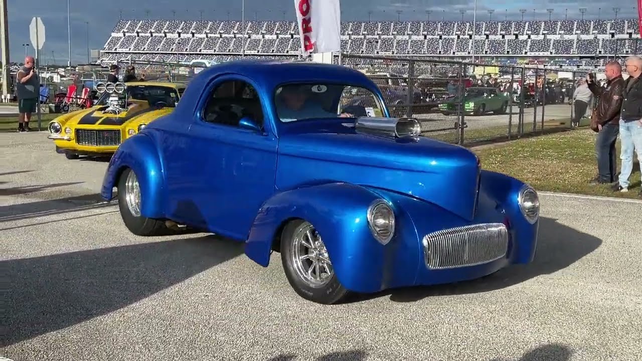 Street Outlaw Pro Street Arrivals at the Daytona Turkey Rod Run November 25, 2023