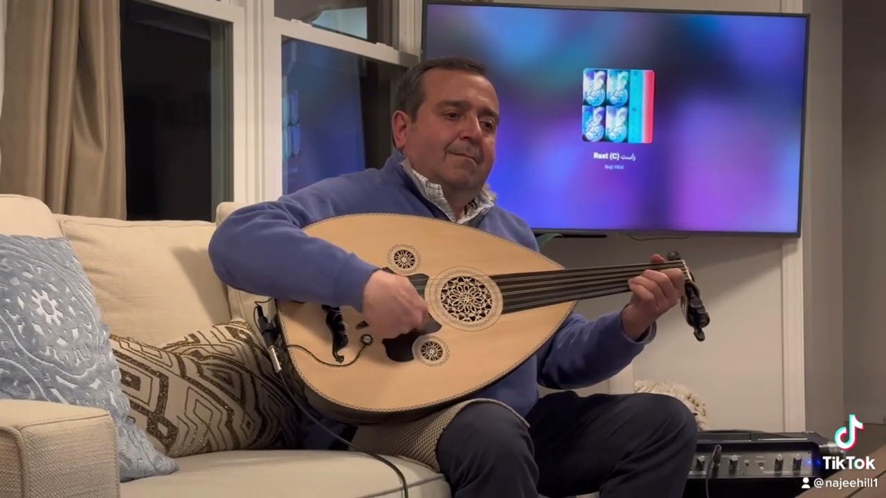 Jazz on oud with looper Original