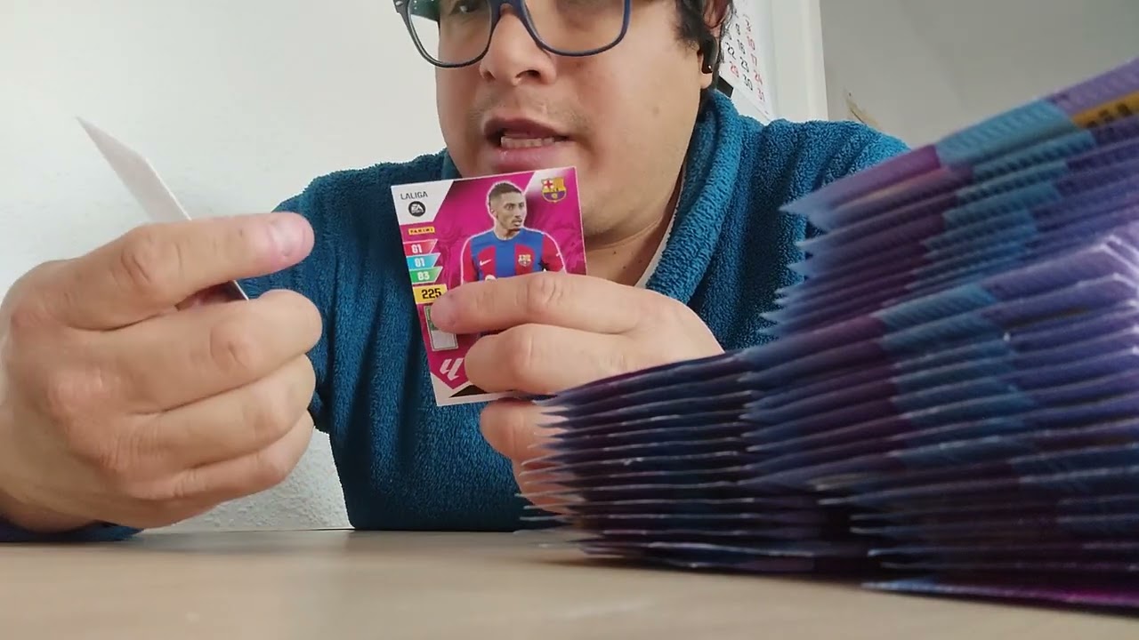 Apertura caja Actualizacion Adrenalyn 23/24