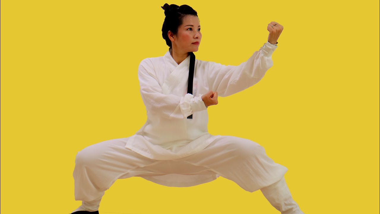 龙门太極拳：该套路拳风古朴，内涵丰富，动作柔顺和缓，活步低桩，功架舒展，拧踝展膝，顿足抖弹。旋腰转膀，势断意连，丹田内转，炁运稍节。缠丝入扣，圆活自然......