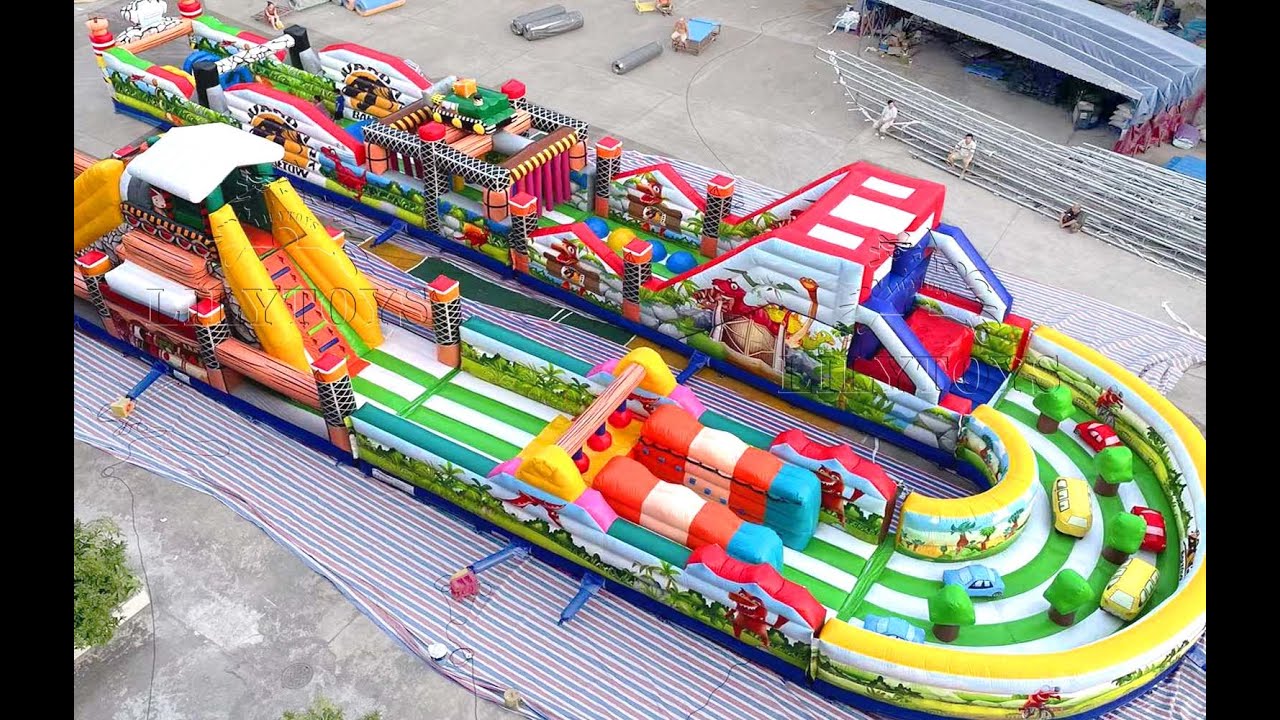 Large 50m kids inflatable obstacle run obstacle course kids bounce house