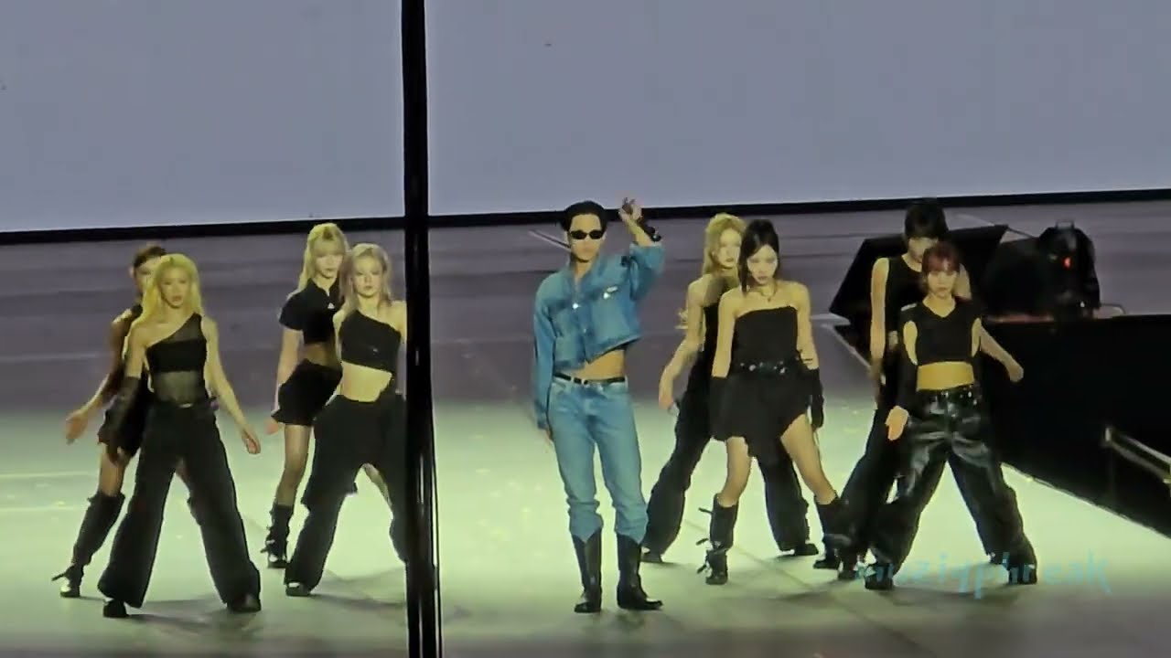 Shake It Off (Mingyu Solo) - Seventeen 세븐틴 (_NEW in Singapore 260307)