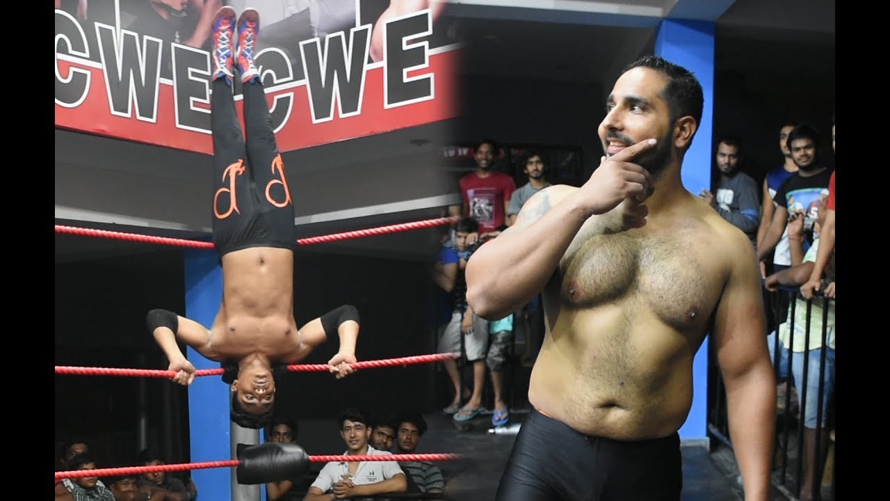 CWE | SINGH SAINI  VS  PRINCE