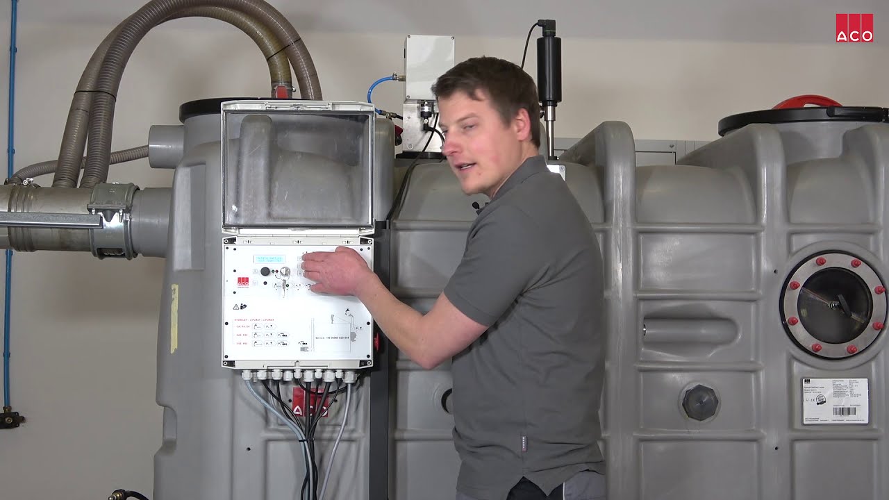 ACO Multi Control f&uuml;r Fettabscheider: Anlagentyp und Wartungsintervall