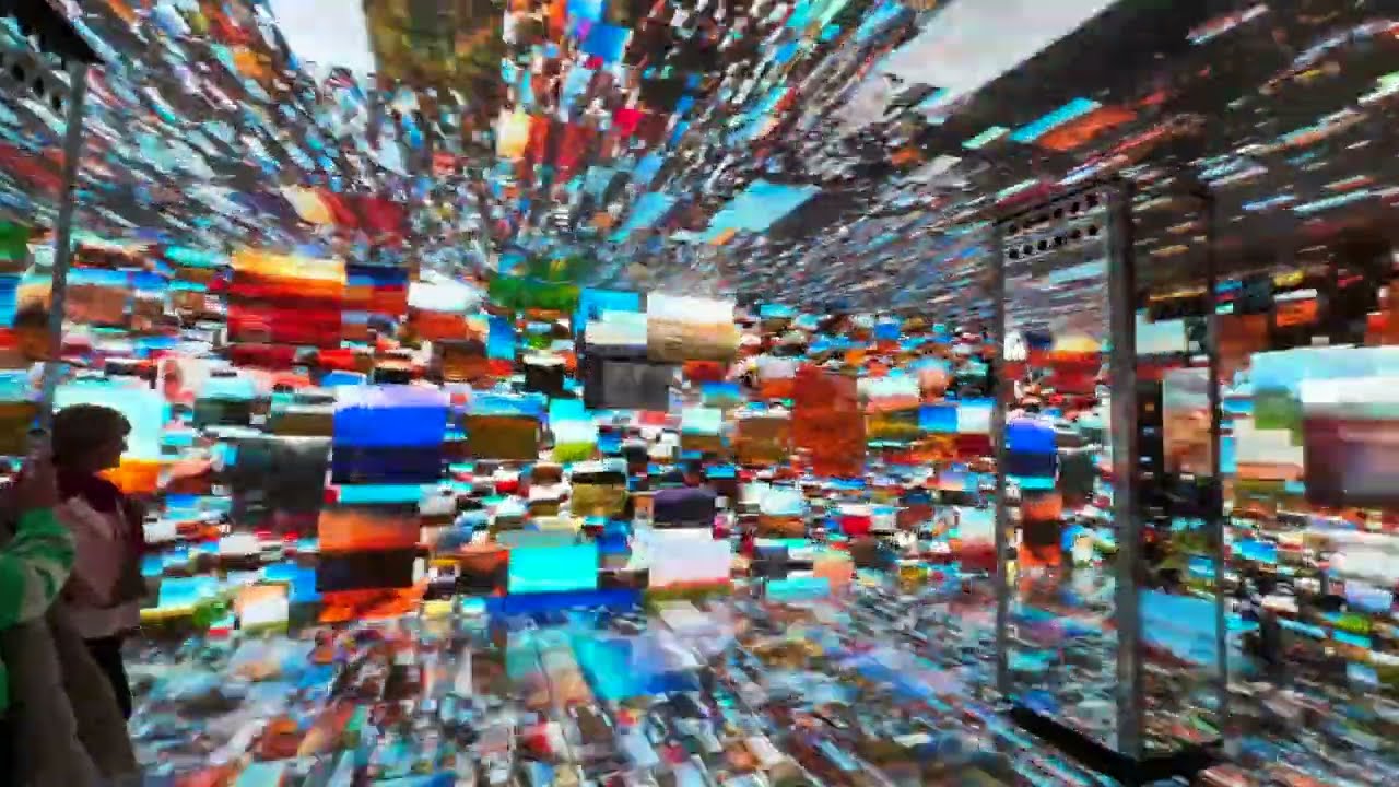 In the mind of Gaudi, Gaudi Cube, Casa Batll&oacute;