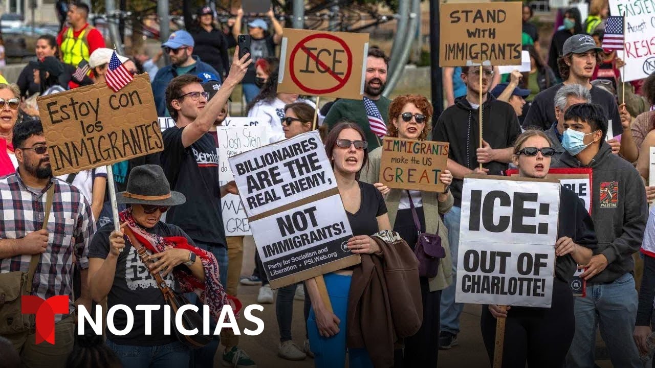 Las calles de Carolina del Norte son escenario de protestas contra las redadas | Noticias Telemundo