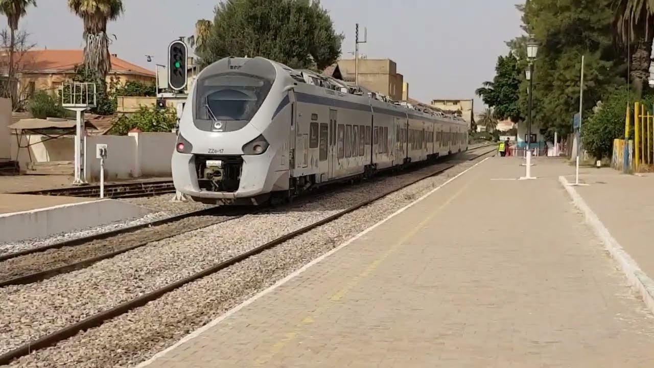 Trains In & Out of Mohammadia Railway Station خروج و دخول قطارات من و إلى محطة المحمدية ولاية معسكر