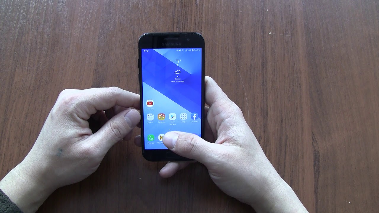 Samsung Galaxy A3 2017, телефону всего 4 года. Телефон только с одним большим минусом, Samsung