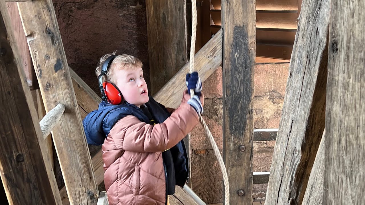 Velikonoční zvonění u Františkánů v Plzni