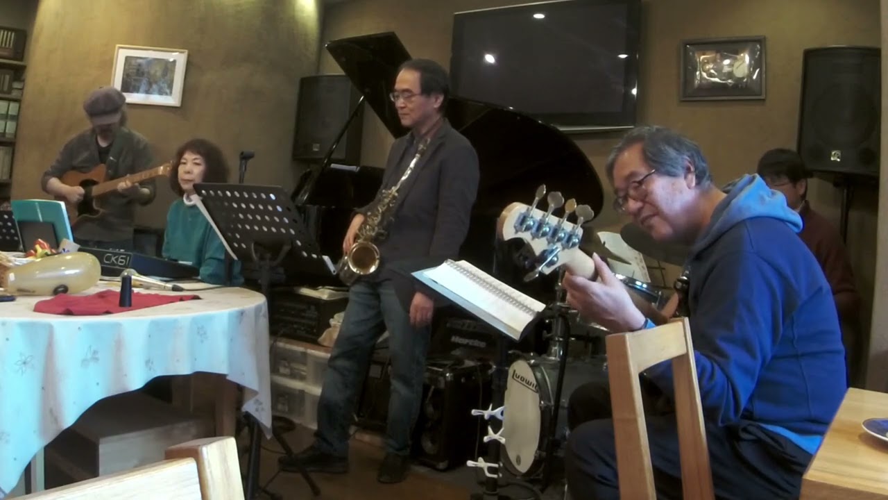 Adult Oriented Crossover at Caffe Quad 2026/01/24 2nd
