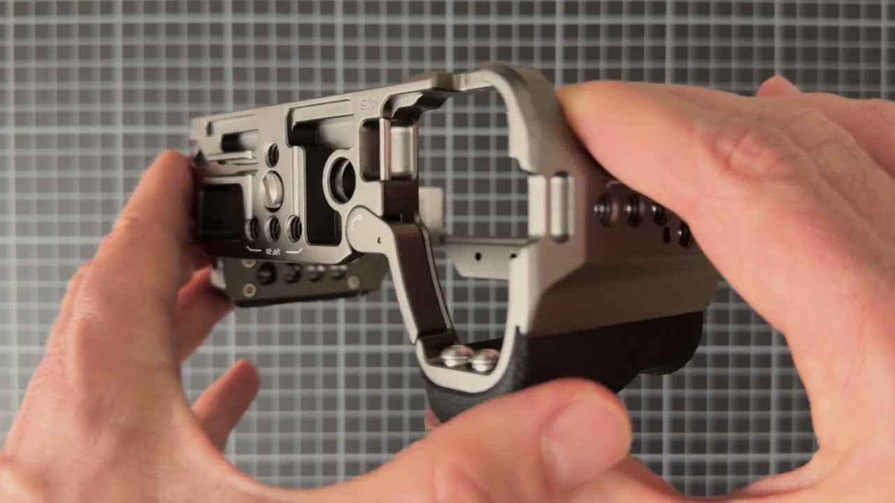 SmallRig 5060 HawkLock Cage (Sony a6700) | Raw Unboxing & Details