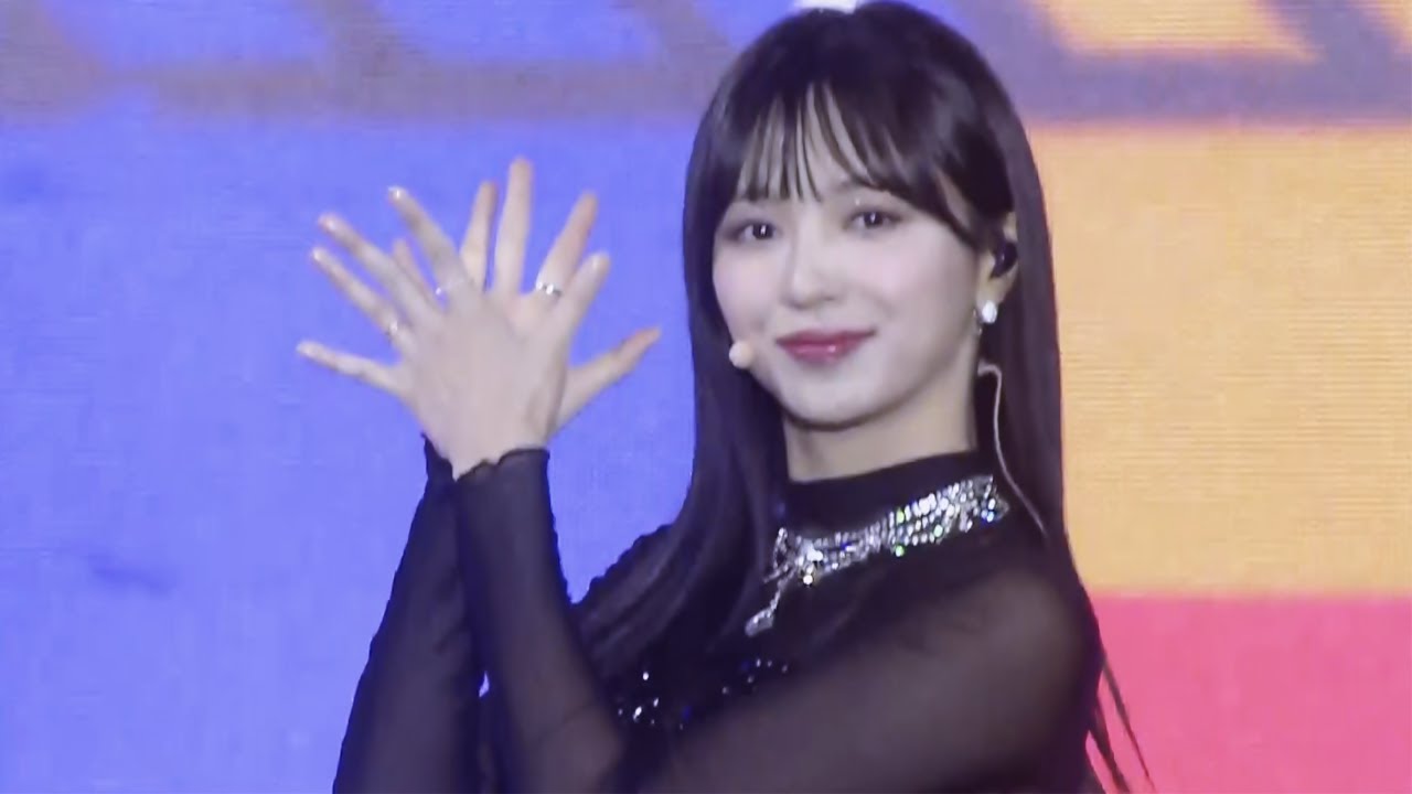 221224 체리블렛(Cherry Bullet) - 네가 참 좋아(Really Really) + 러브 인 스페이스(Love In Space) / 위문열차 공군교육사령부