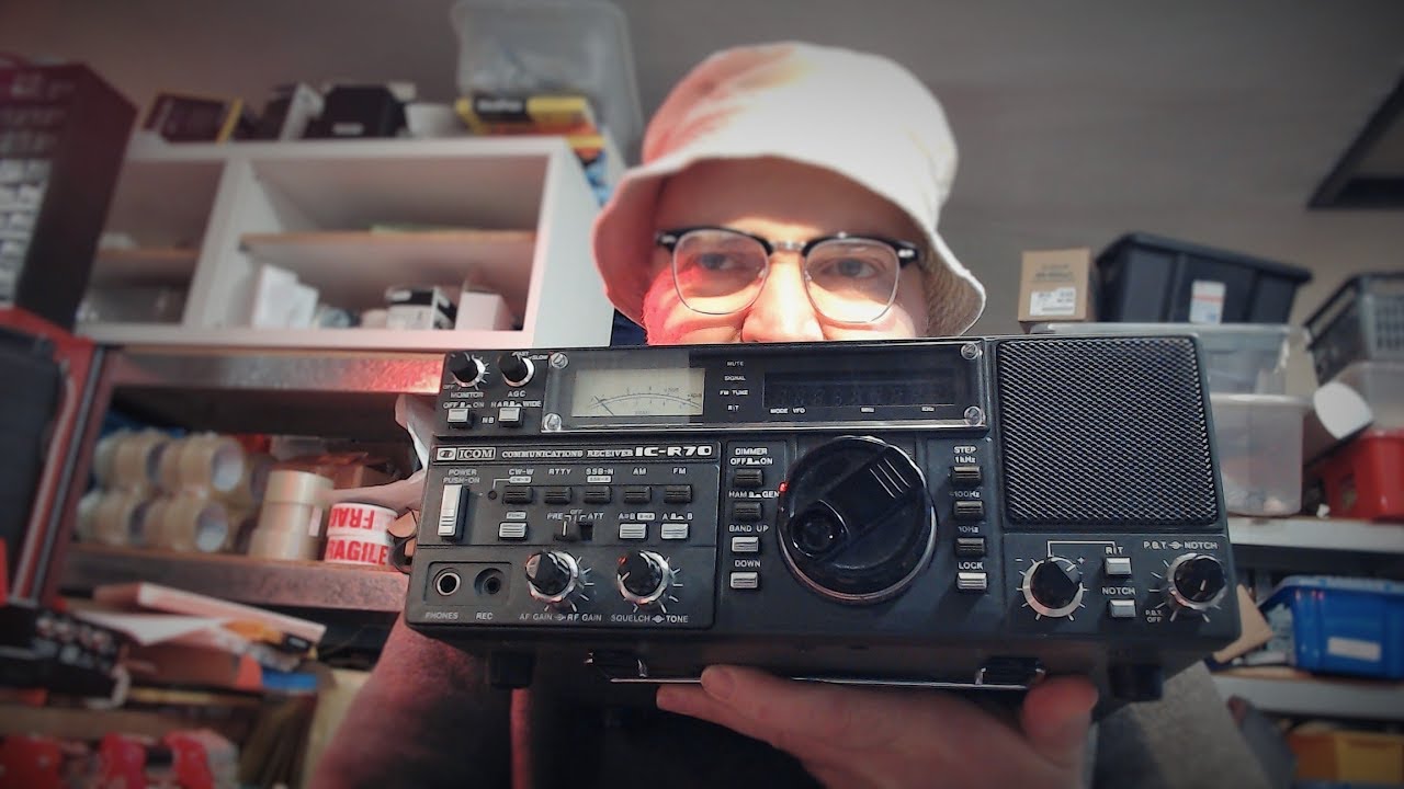 Icom IC R70 shortwave receiver