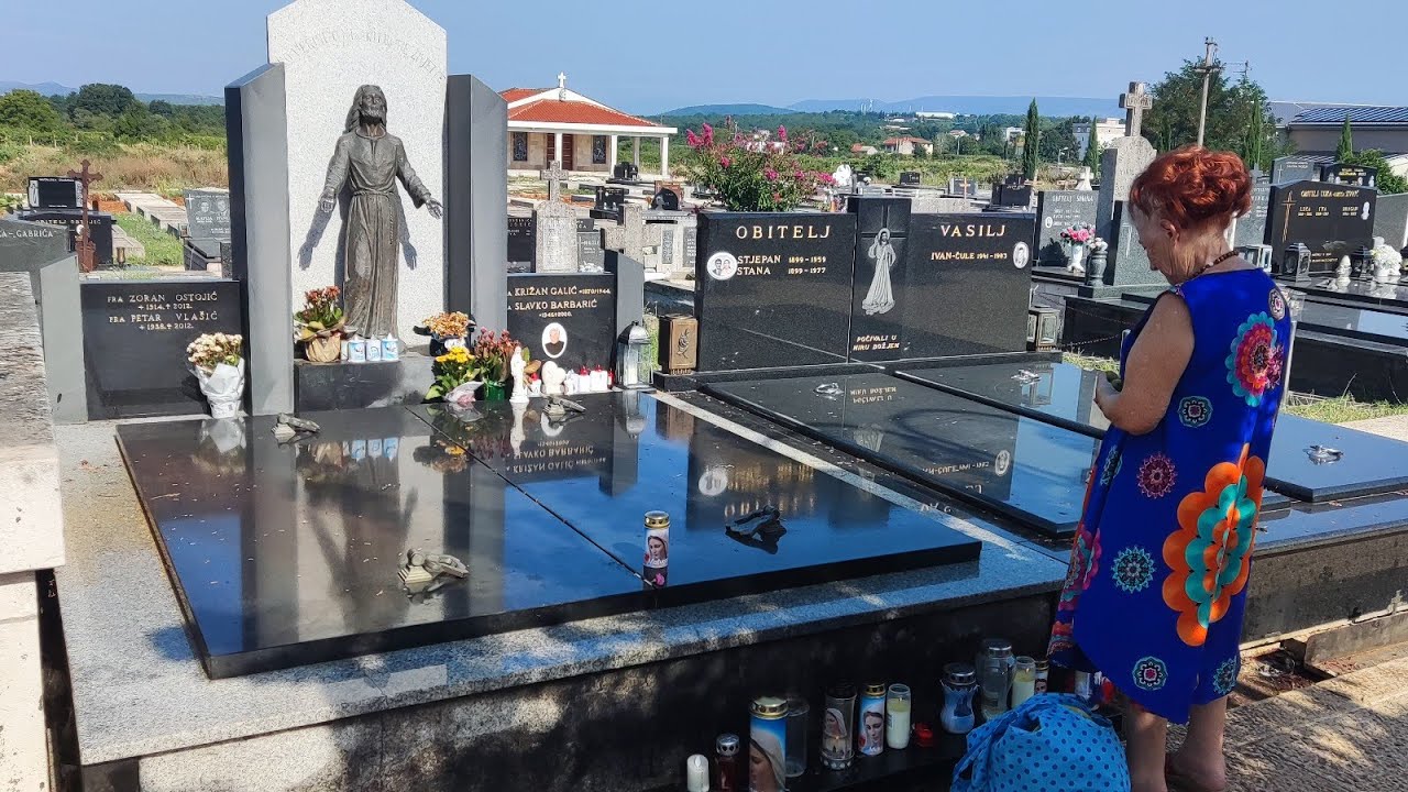 Special Places Medjugorje | Let´s visit the Grave of Father Slavko Barbaric