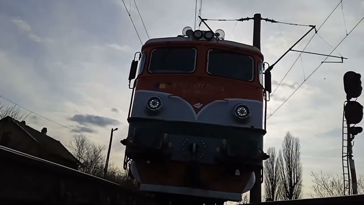 Vinga Hm Glasul Roților De Tren + De Sub Trenul IRN 1765 Timișoara Nord - Iași 