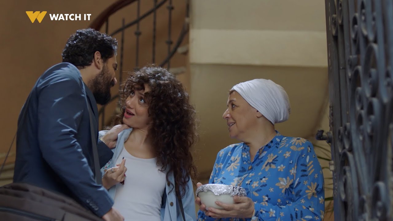 حكايات جروب العيلة | علاقة غريبة جداً، بيلعبوا قط وفار ومحدش عايز يعترف للتاني 😅