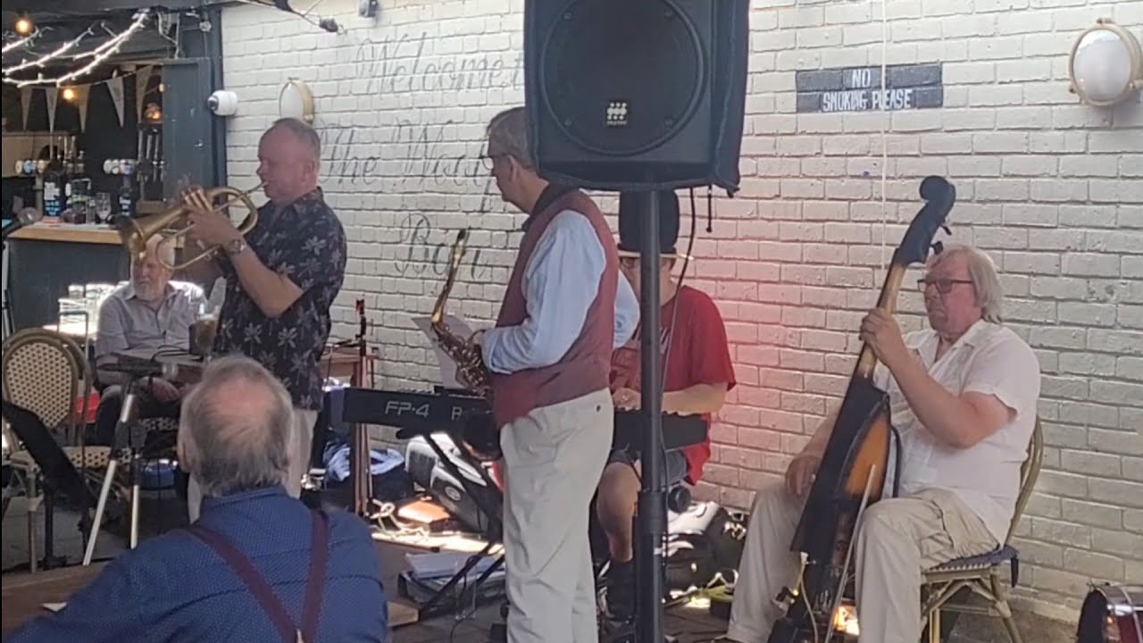Sultry Serenade - Al Nicholls Swing Stars with Peter Rudeforth 