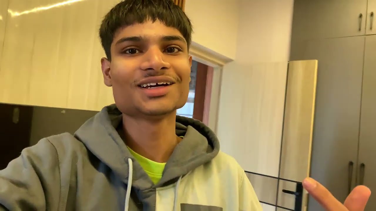 The Birth of Genuine Friendship in First Vlog