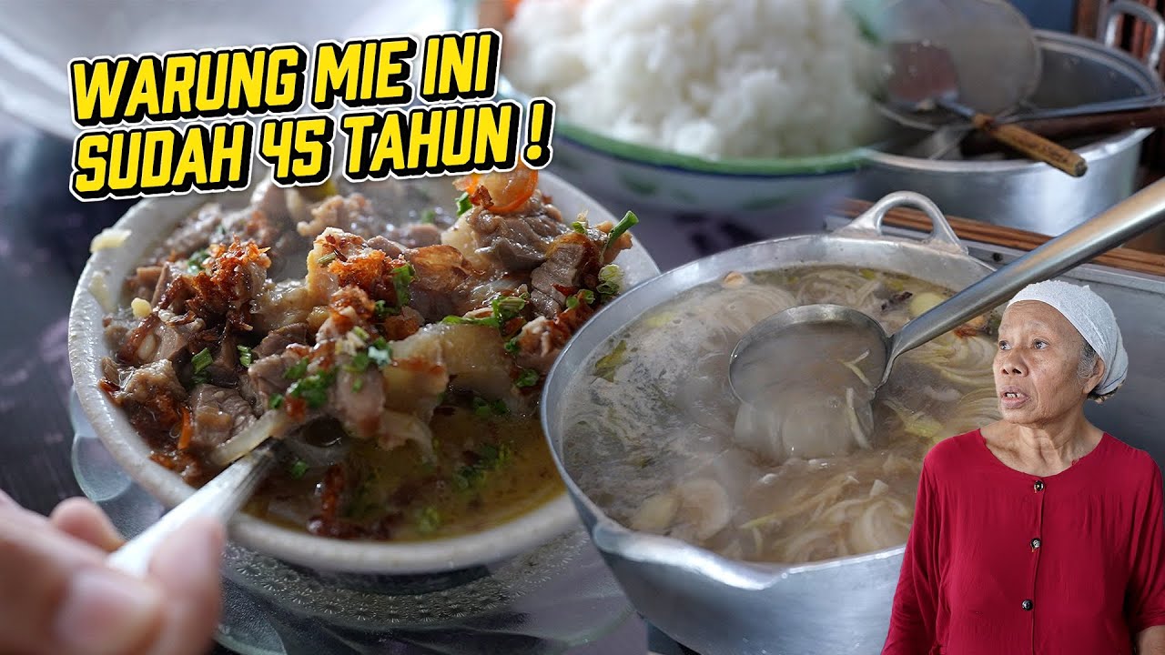 JUALAN MIE DENGAN LEMAK YG DI SARING TERNYATA SUDAH 45 TAHUN!