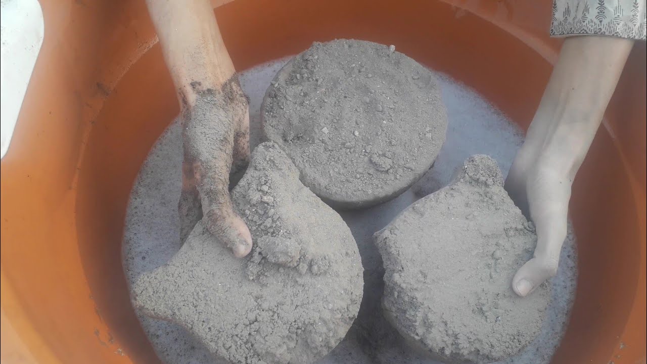 New Cement kitties😻 crumbling in foamy water+fry floor ASMR crumbling 💦💤🤤 Mouthwatering ASMR