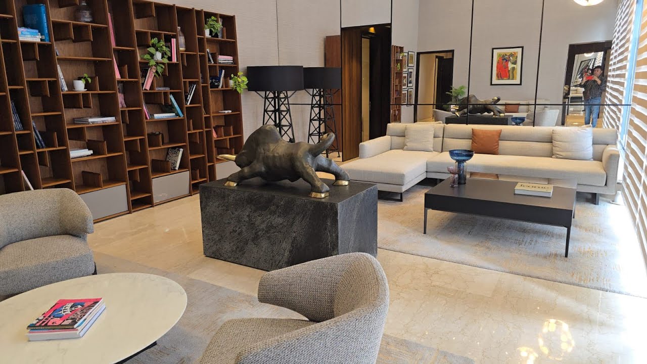 RentalHelpline / 5742 Sq.Ft. Duplex Flat for Rent At Iscon Cross Road