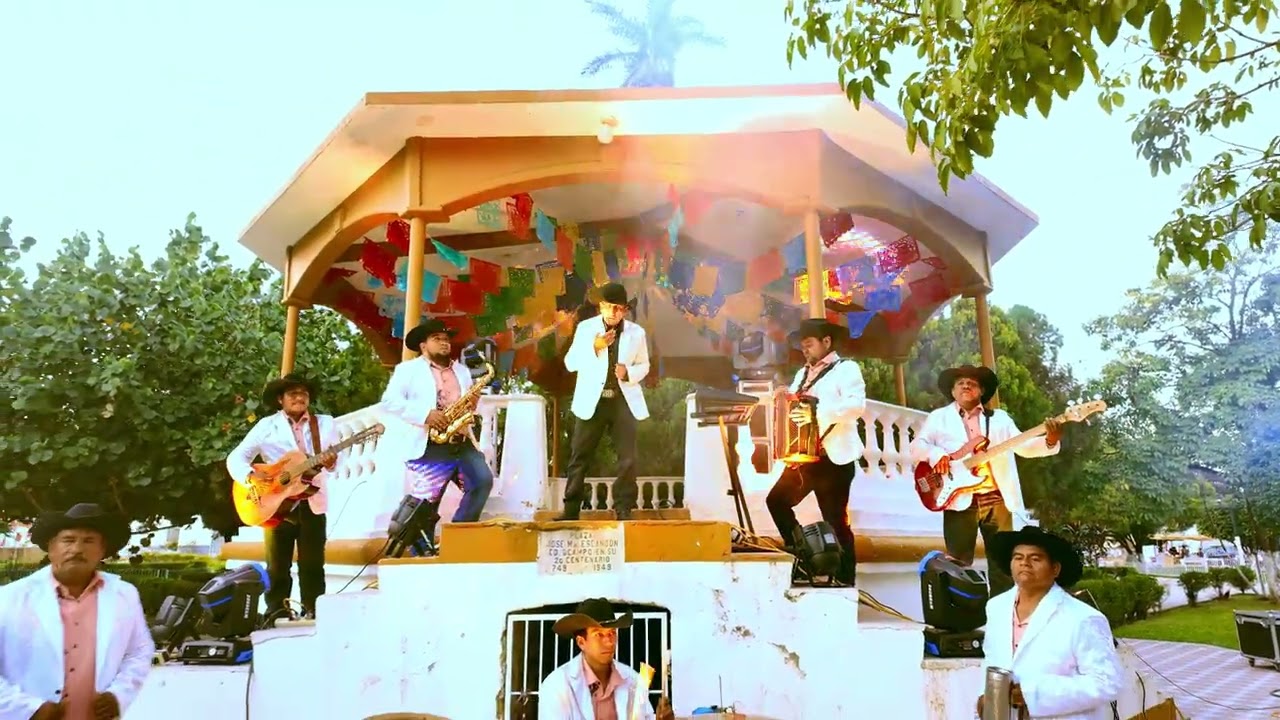 Isidro Charles y su Maxima Potencia “CIELO DE ESTRELLAS” (Video Oficial)