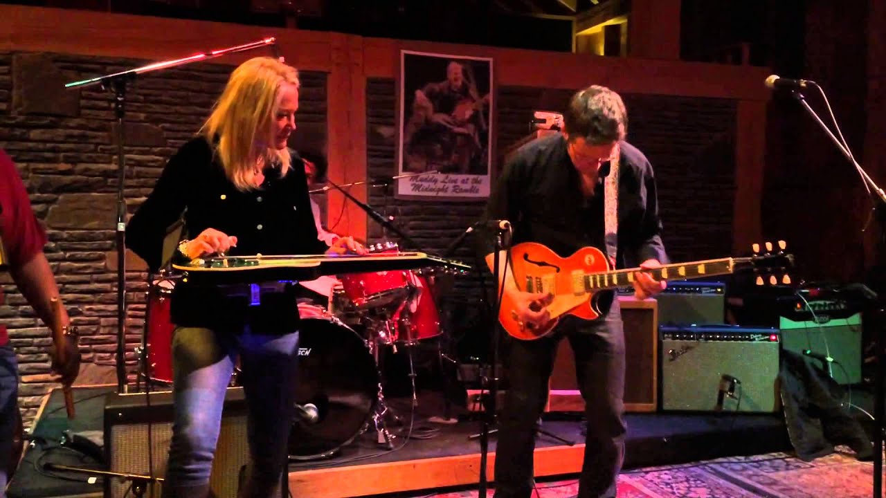 Luther Dickinson and Cindy Cashdollar and The Cooperators. Levon Helm. Ride, Sally ride. 03/06/2016