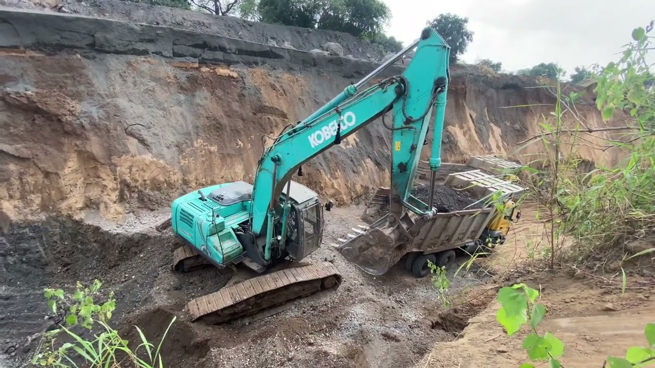 Sand Mining Operation | Kobelco hybrid excavator | JCB works 3dx