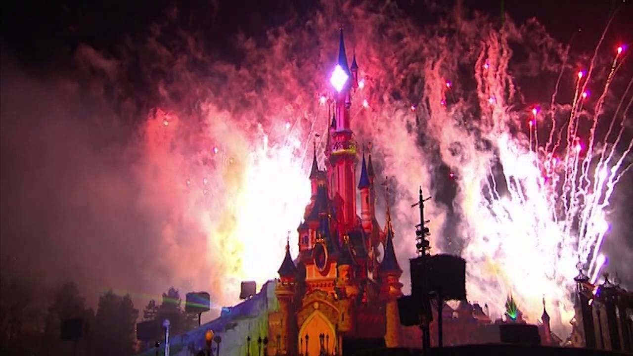 Happy New Year! Firework Disneyland Paris 2012