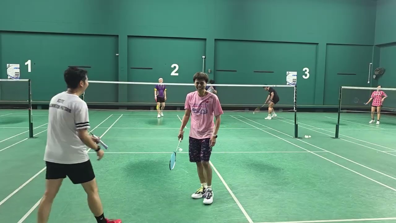สนามชิค ป๊อป หมอโอ๊ต เดียร์ กฤษ