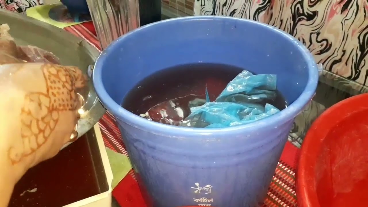 মাছ মাংস  লন্ডনে  পাঠানোর প্রসতুতি।