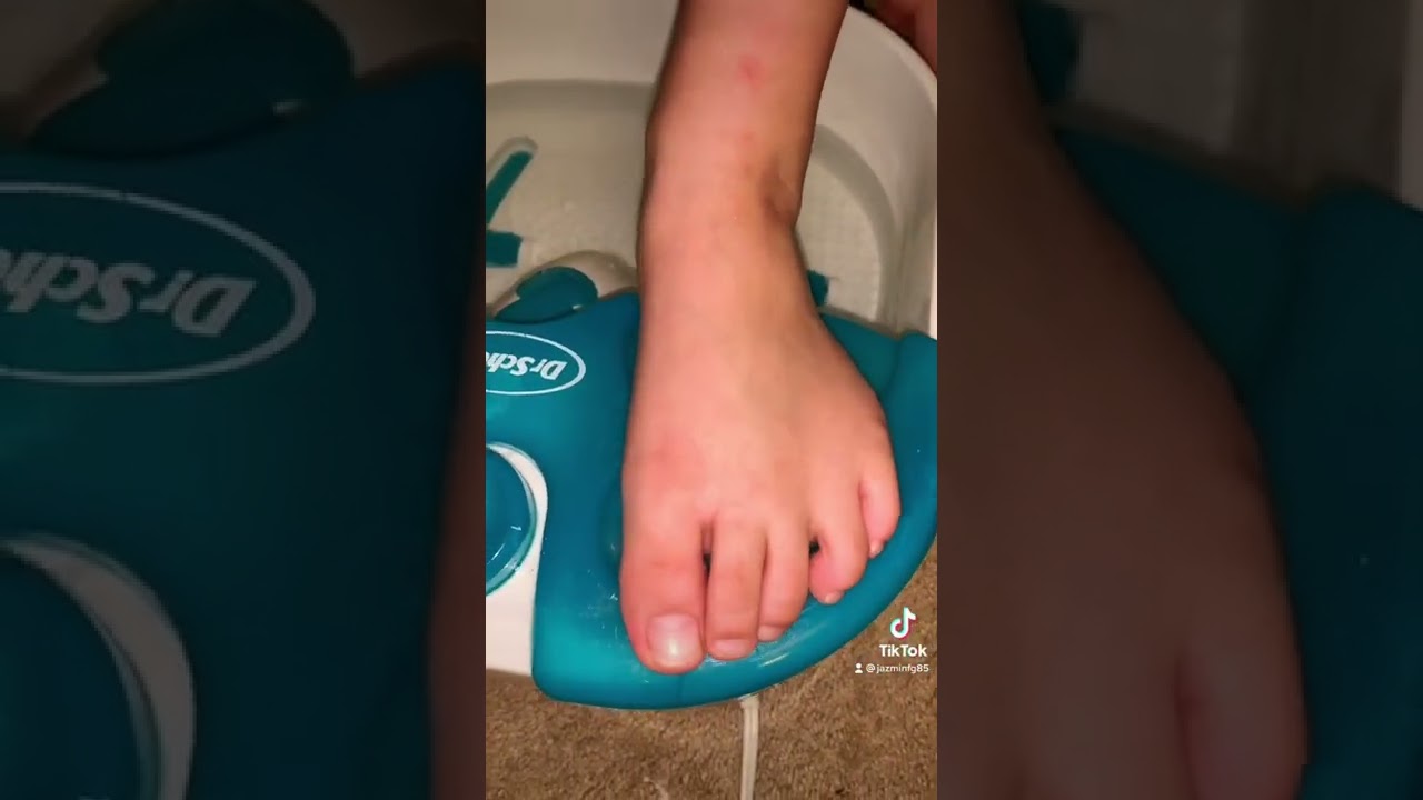 My 9 year old daughter pedicure nails￼