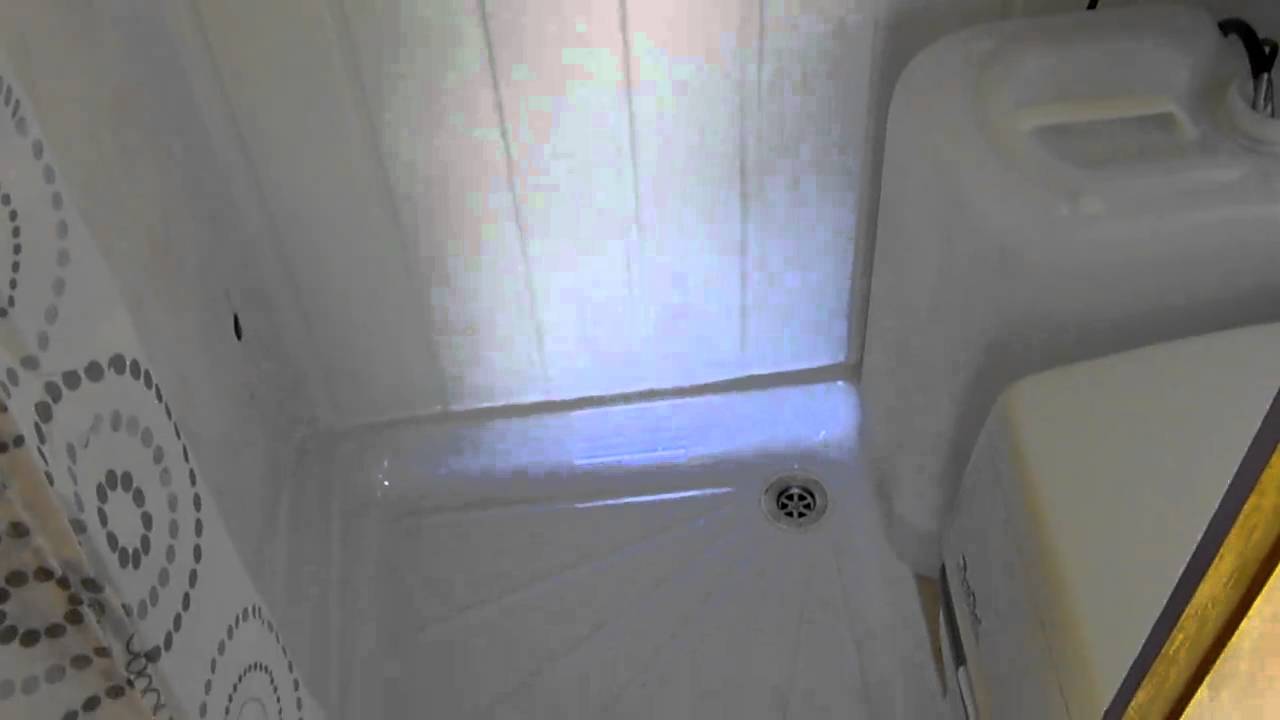freedom microlite with custom shower room