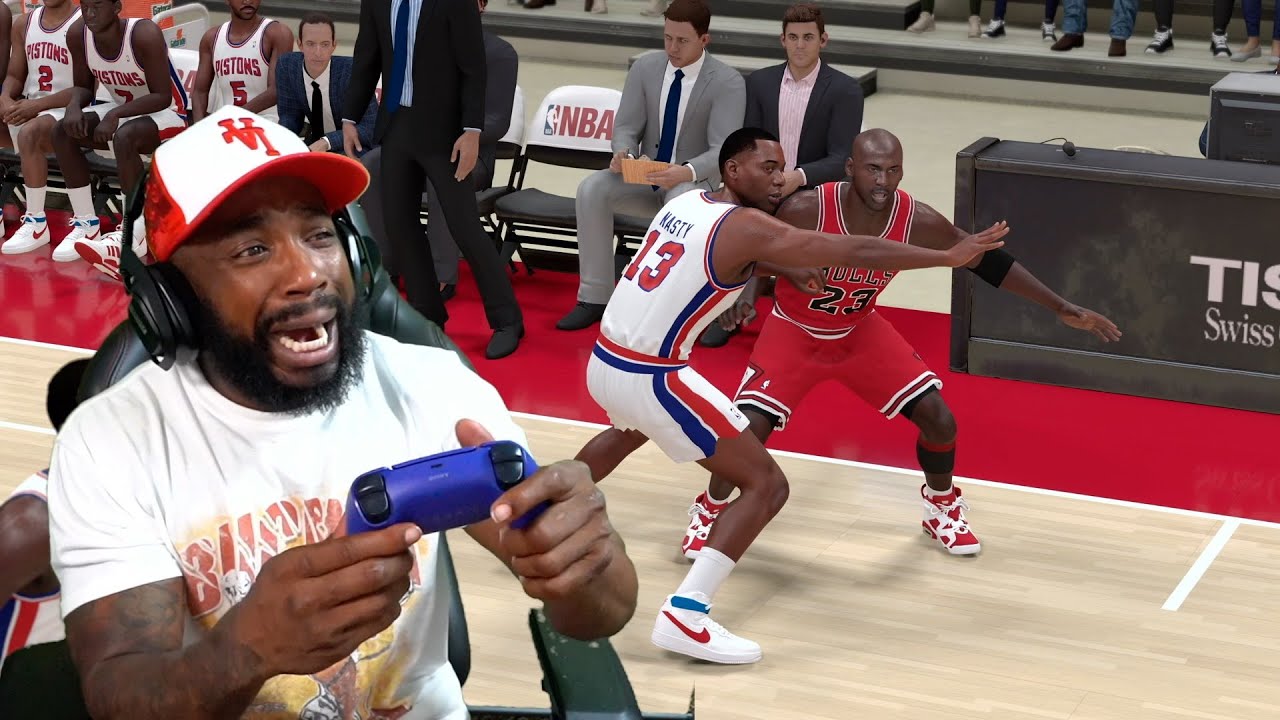 STOPPING Michael Jordan SCORING On HARDEST Difficulty!? NBA 2K24 Family Flashback
