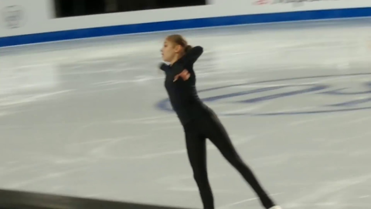 Alena KOSTORNAIA  Алёна Косторная - FS practice - 2018 Junior Grand Prix Final