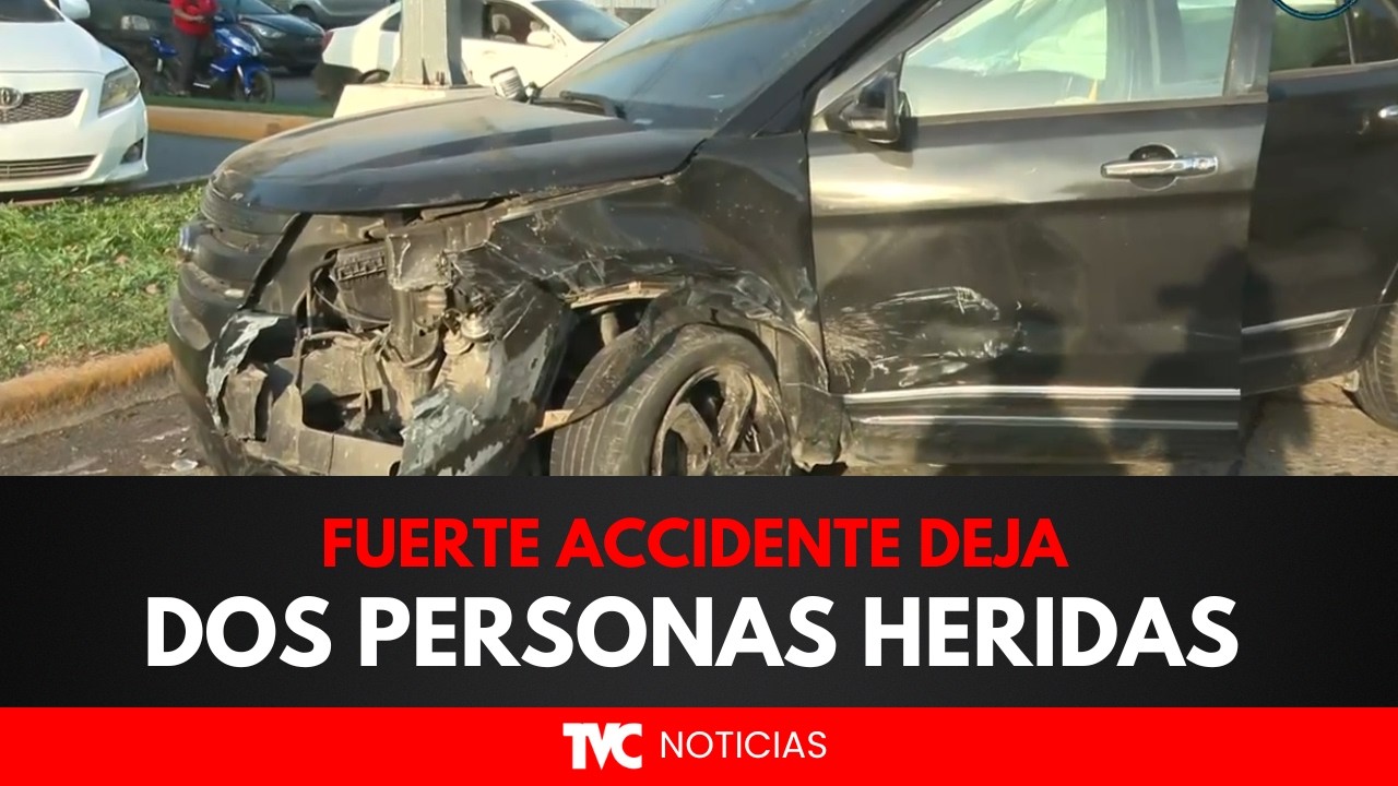 Fuerte accidente deja dos personas heridas en la Avenida Circunvalación.