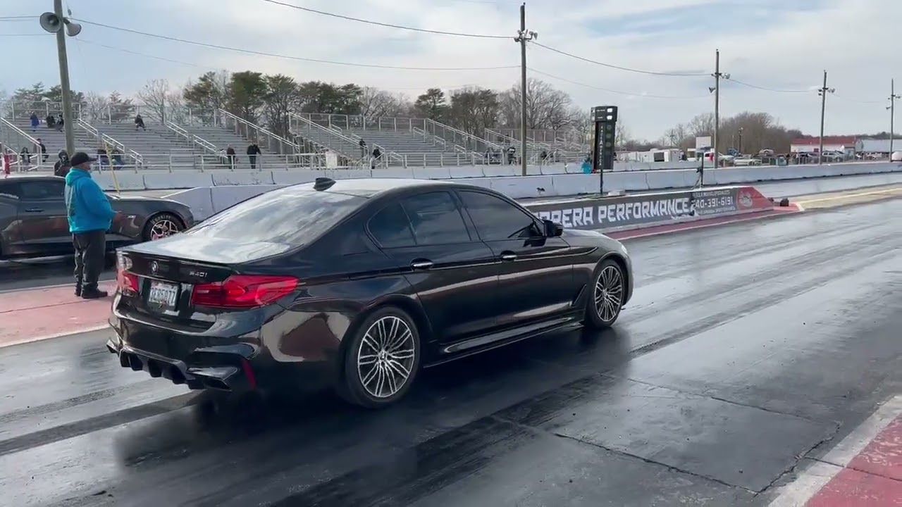 Bmw 540i vs Camaro SS