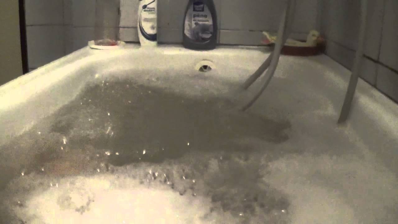 Dobrí   vynález  na koupání. Margita Stehlíková