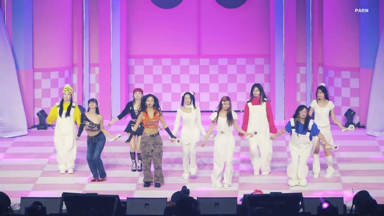 TWICE(트와이스) Once Again 'BDZ 불도저'Fan meeting 4K