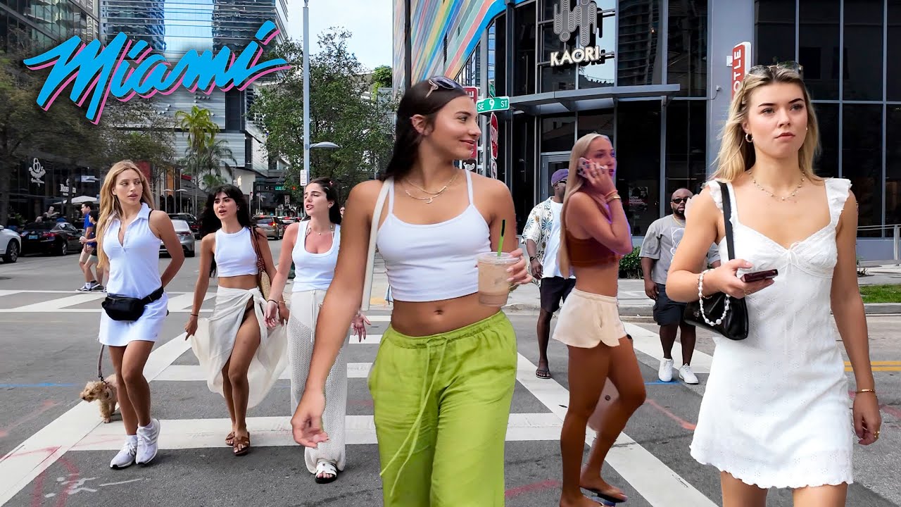 Miami Hottest Street - Saturday Shopping In Brickell!