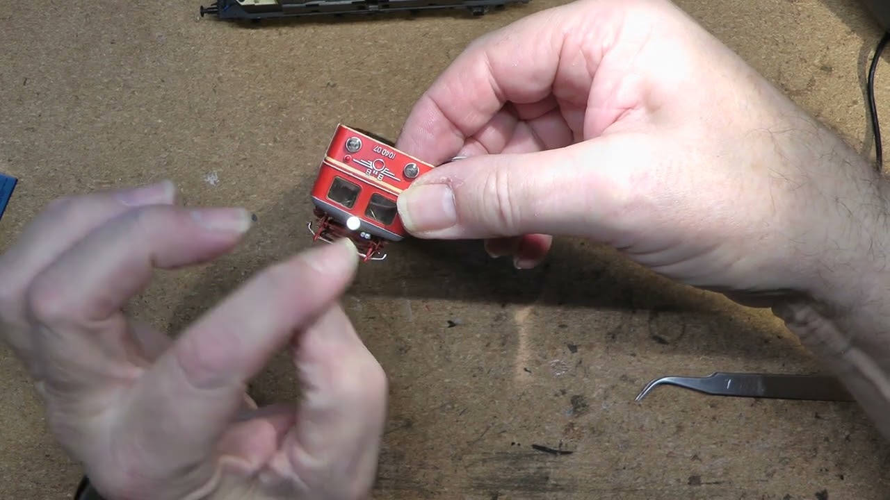 Wolfgangs Märklin Modellbahn Roco/ Lima ÖBB 1040 wird Digital